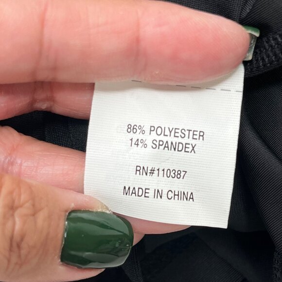 Golds Gym M/L Compression Long Sleeve Shirt With Padded Front & Back - Picture 6 of 6